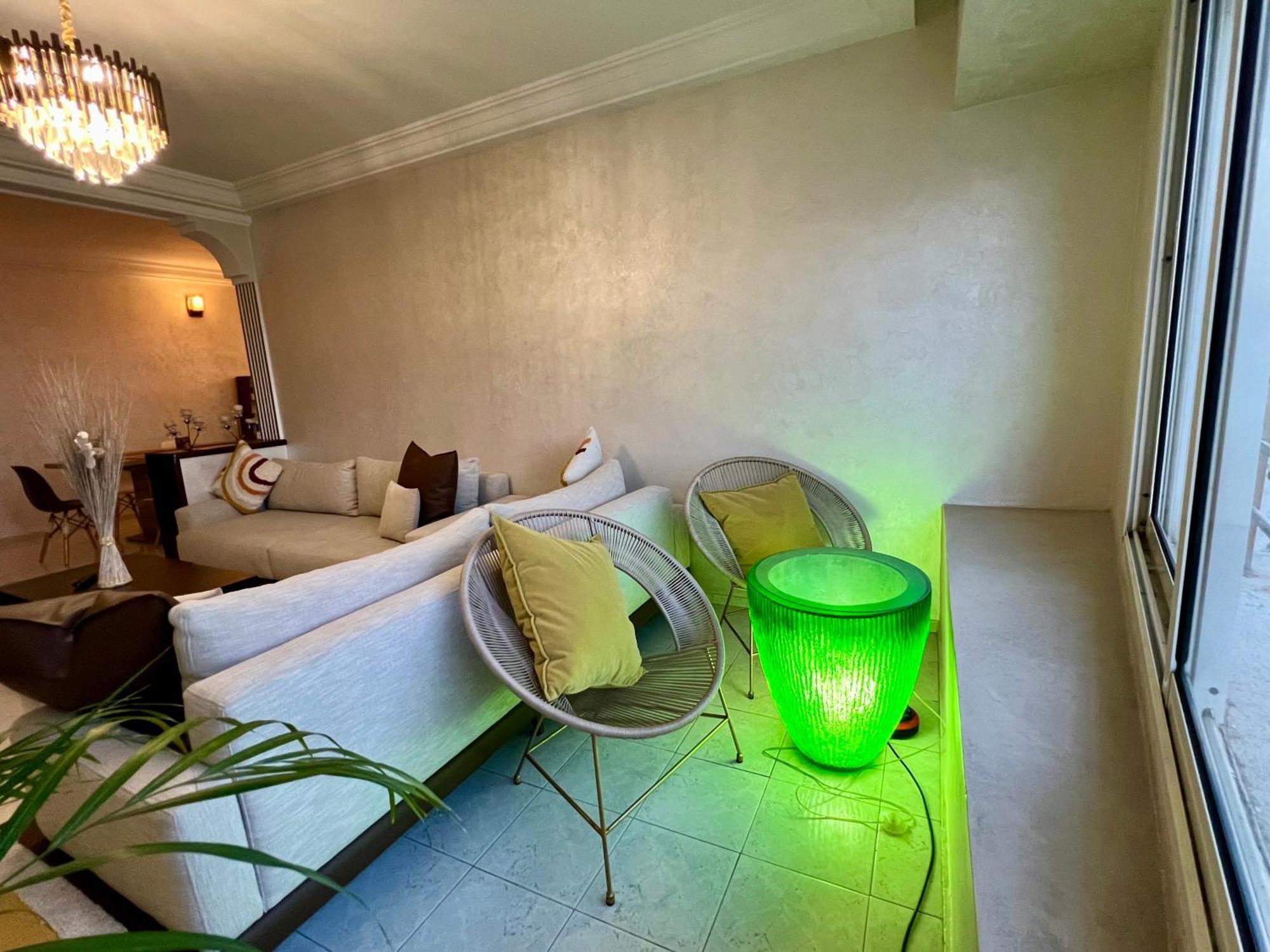 Bel Appartement Avec Une Belle Vue Sur La Grande Mosquee Hassan II Et La Mer Casablanca Exteriér fotografie